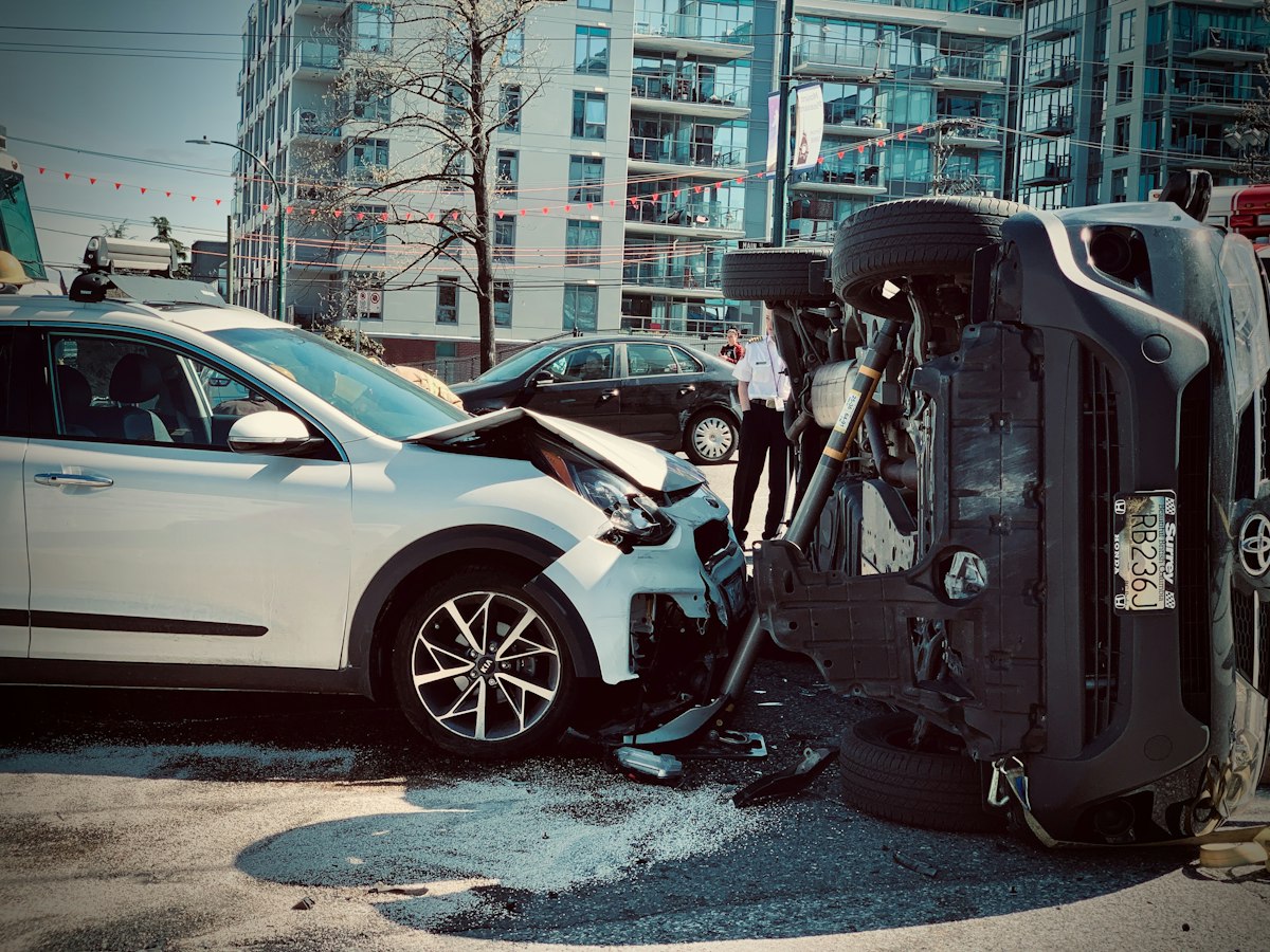 Accidente de tráfico en Jaén: cuándo te conviene un perito propio